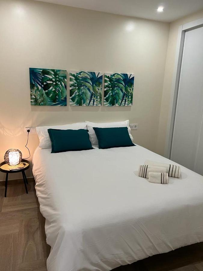 Ap Hotel Navas Alicante Esterno foto
