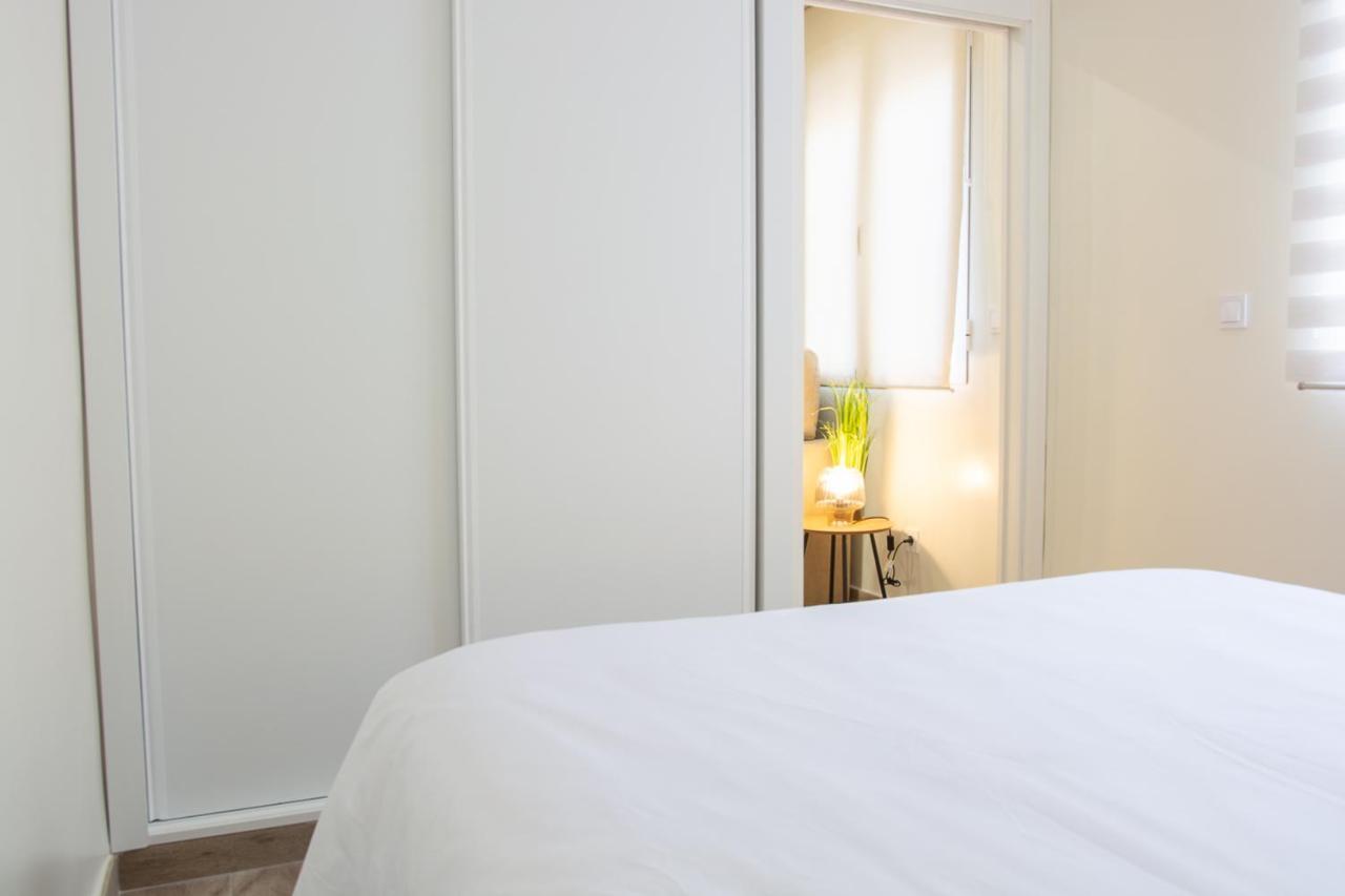 Ap Hotel Navas Alicante Esterno foto